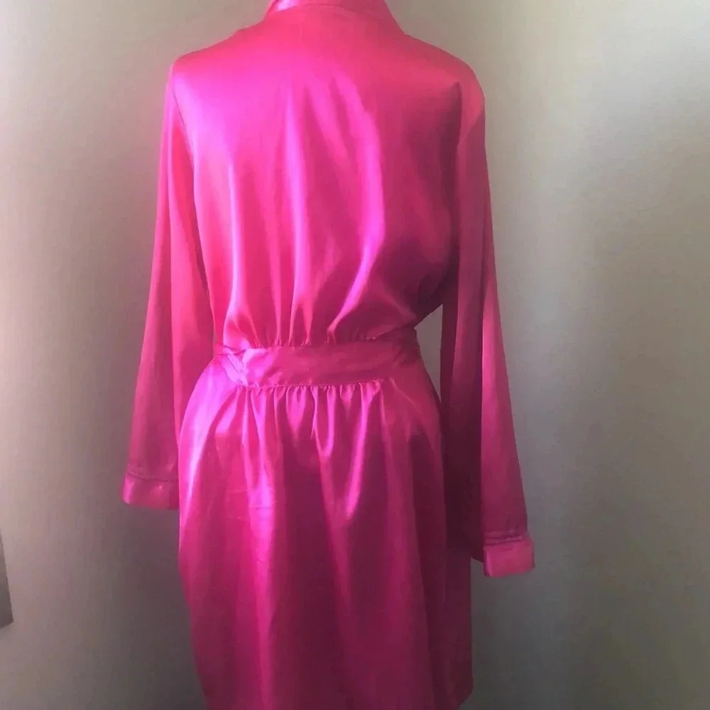 Pink Morgan Taylor Silk Robe - Picture 4 of 7